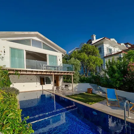 Mare - Seafront Private In Sovalye Island Villa