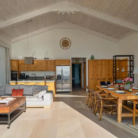 Mare - Seafront Private In Sovalye Island *