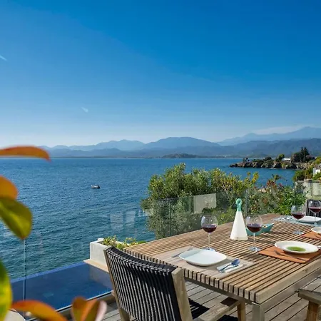 Mare - Seafront Private In Sovalye Island Villa
