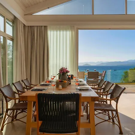 Mare - Seafront Private In Sovalye Island